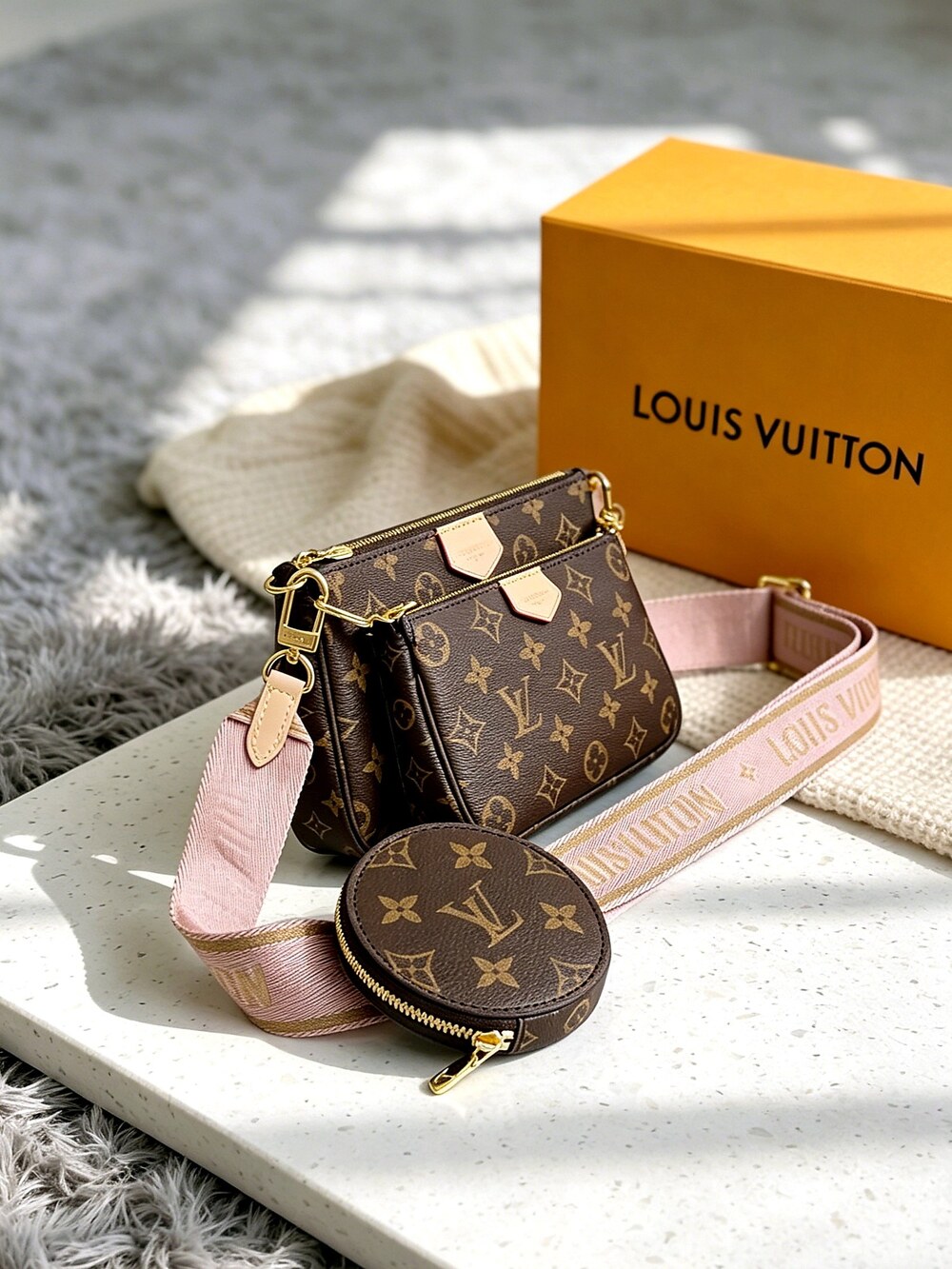 Louis Vuitton Multi Pochette Accessoires with Pink Strap - Picture 4 of 6